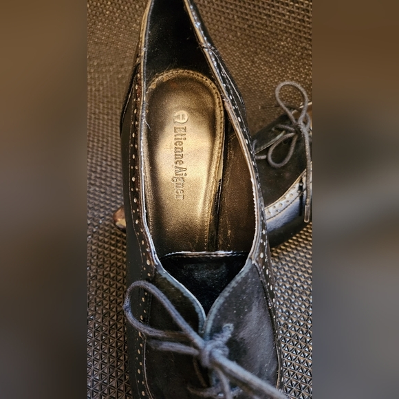 Etienne Aigner Black Heeled Shoes - Picture 7 of 10